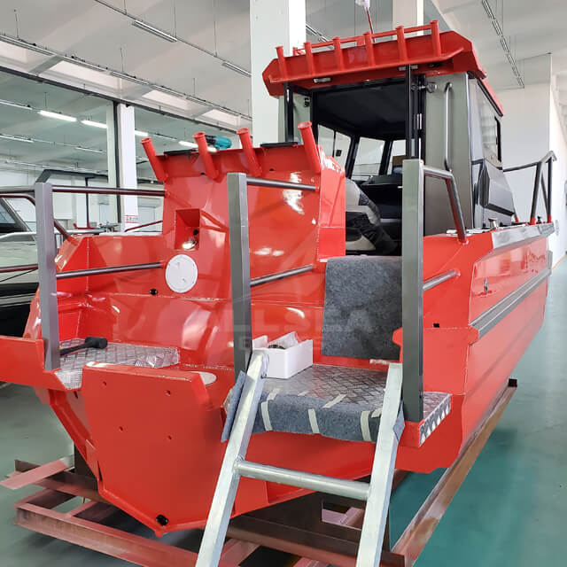 Thuyền cabin đầy đủ Easycraft 6,85m